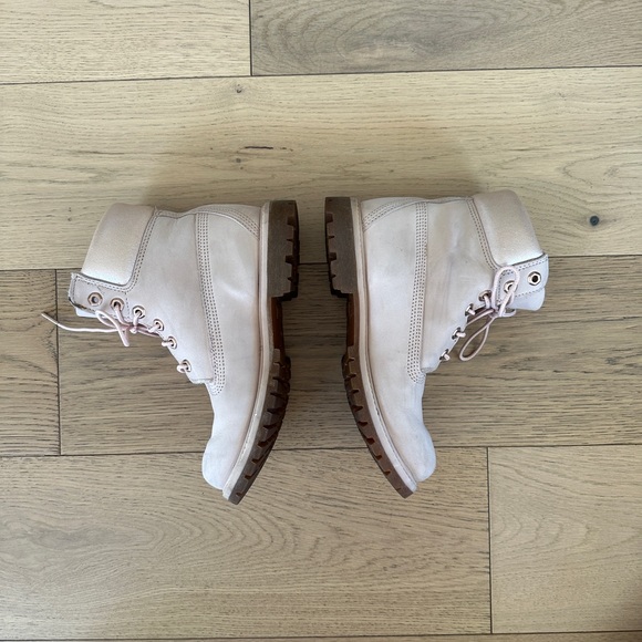 Timberland Leather Boots in Blush Pink Sz 7 - Picture 5 of 12